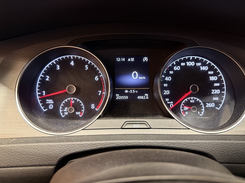 Volkswagen Golf vaihtoauto