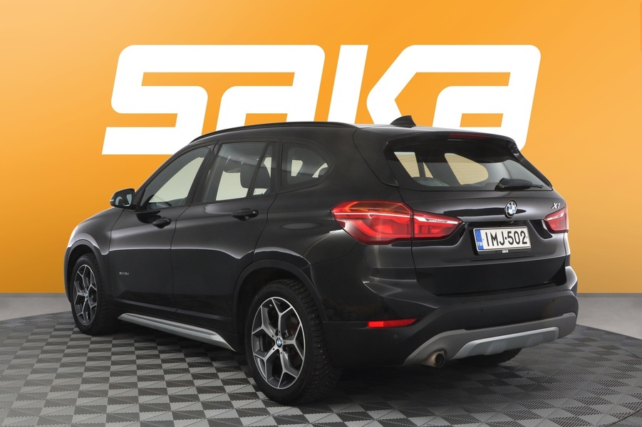BMW X1 vaihtoauto