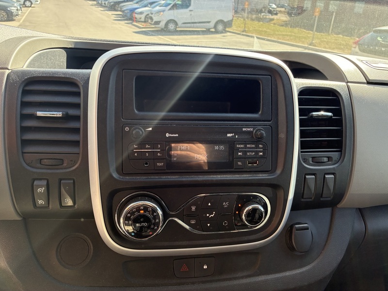 Nissan NV300 vaihtoauto