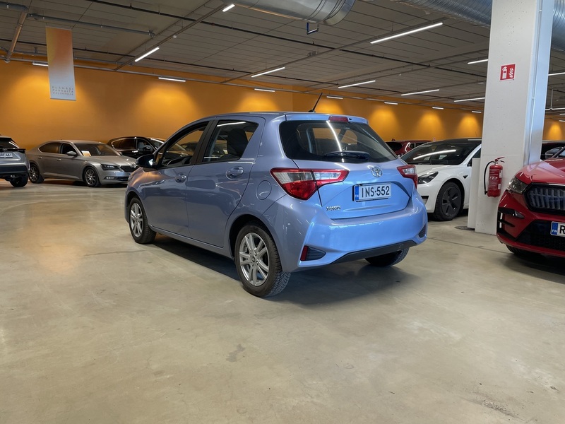 Toyota Yaris vaihtoauto