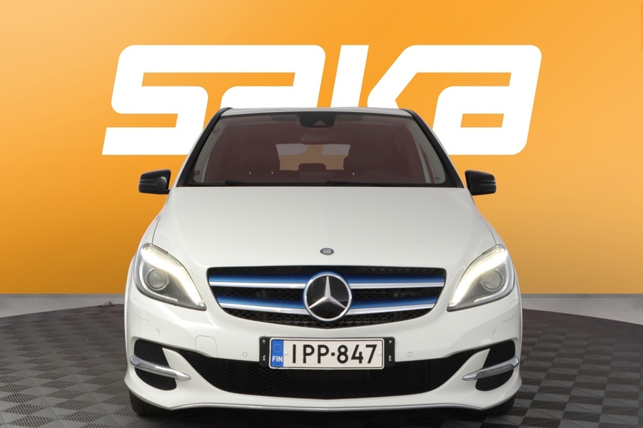 Mercedes-Benz B vaihtoauto