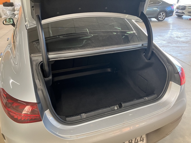 Mercedes-Benz EQE vaihtoauto