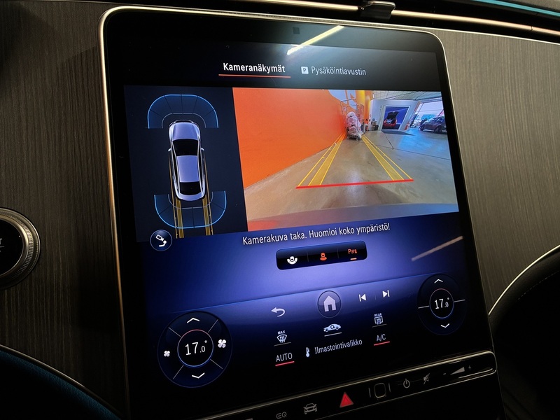 Mercedes-Benz EQE vaihtoauto