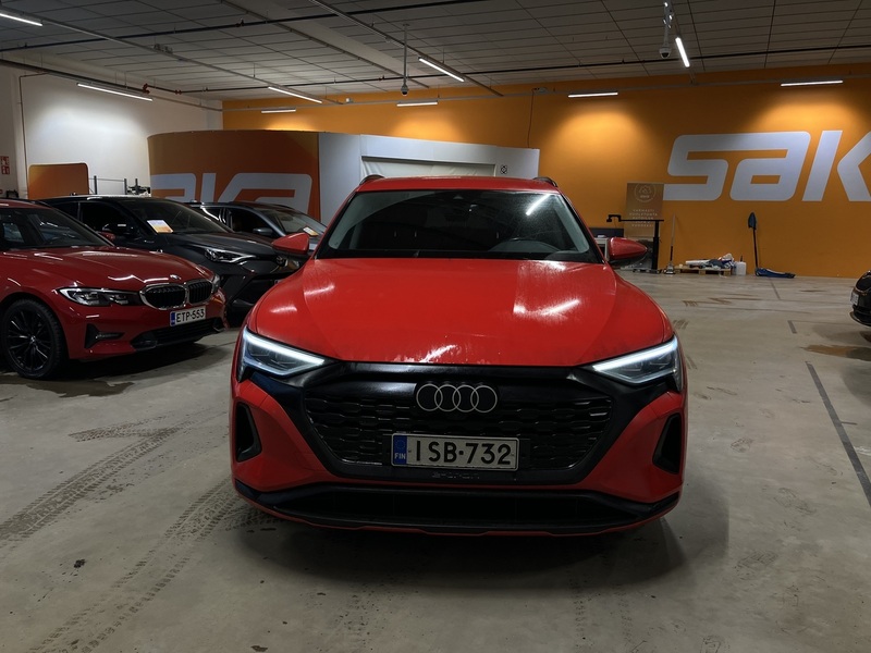 Audi Q8 e-tron vaihtoauto
