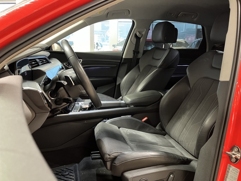 Audi Q8 e-tron vaihtoauto