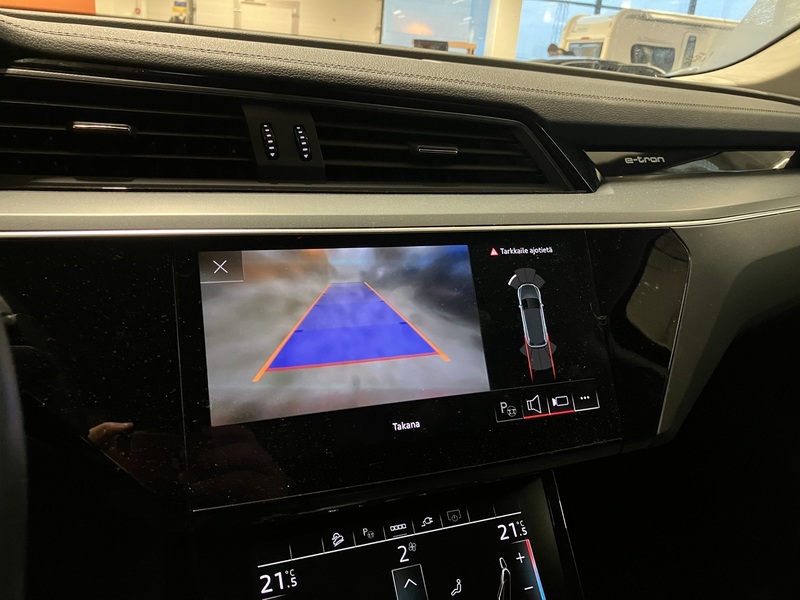 Audi Q8 e-tron vaihtoauto