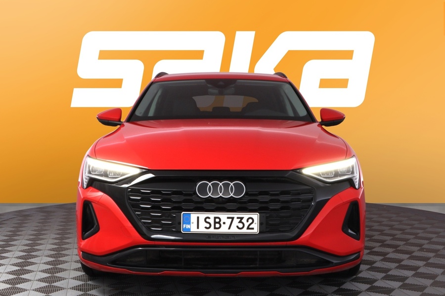 Audi Q8 e-tron vaihtoauto