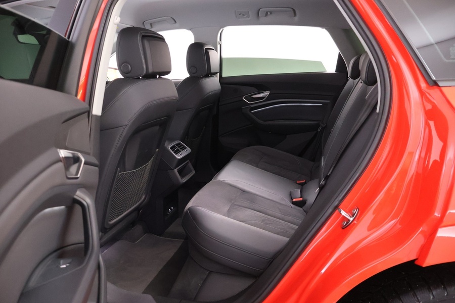 Audi Q8 e-tron vaihtoauto