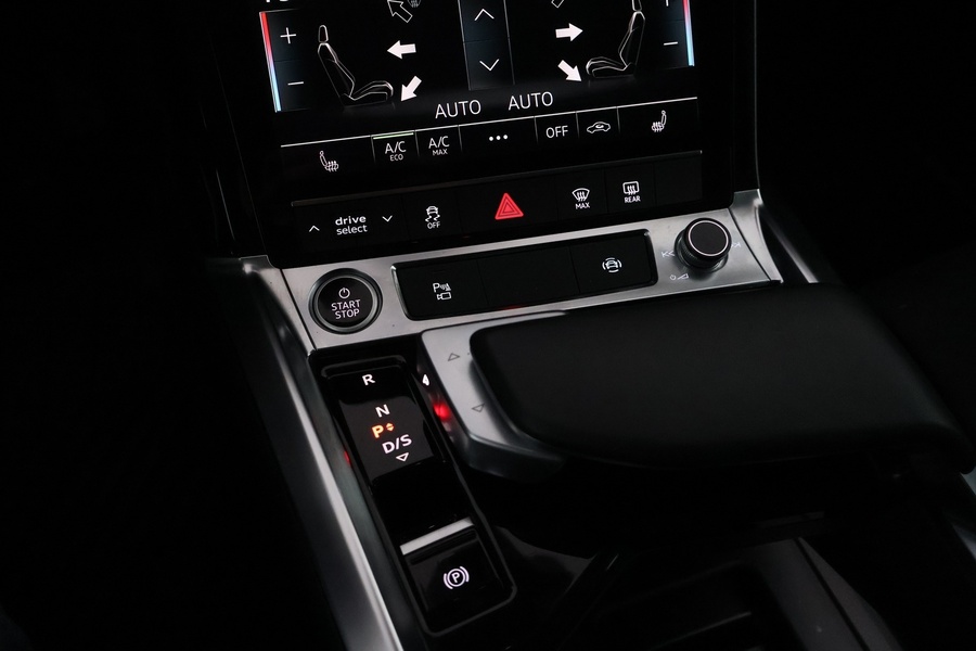 Audi Q8 e-tron vaihtoauto