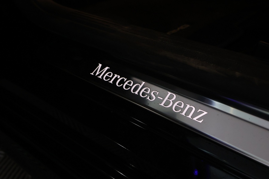 Mercedes-Benz EQE vaihtoauto