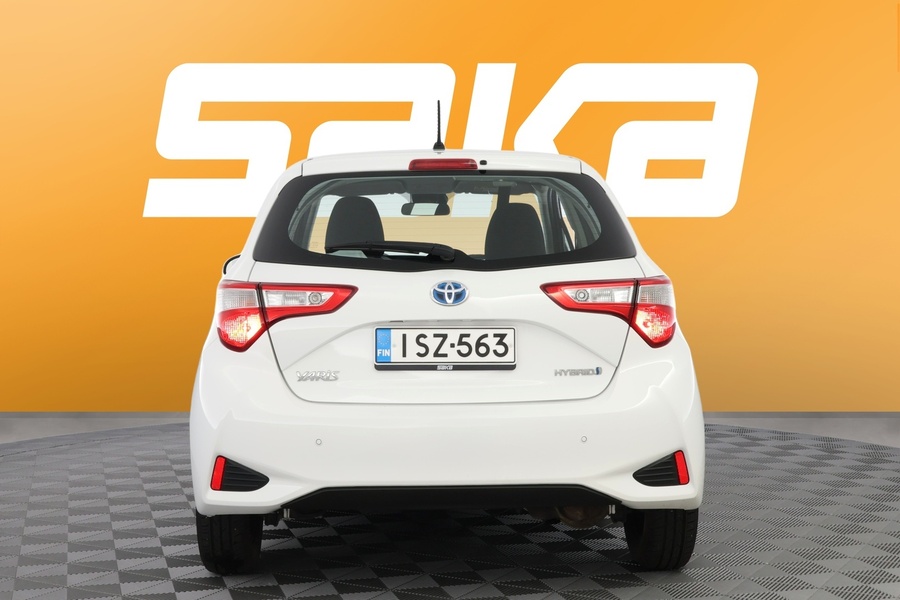 Toyota Yaris vaihtoauto