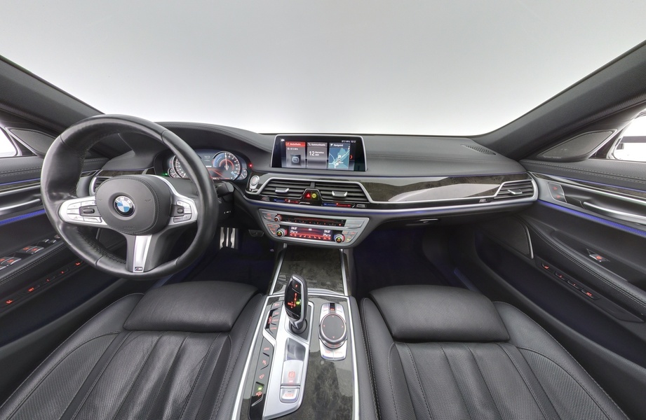 BMW 740 vaihtoauto