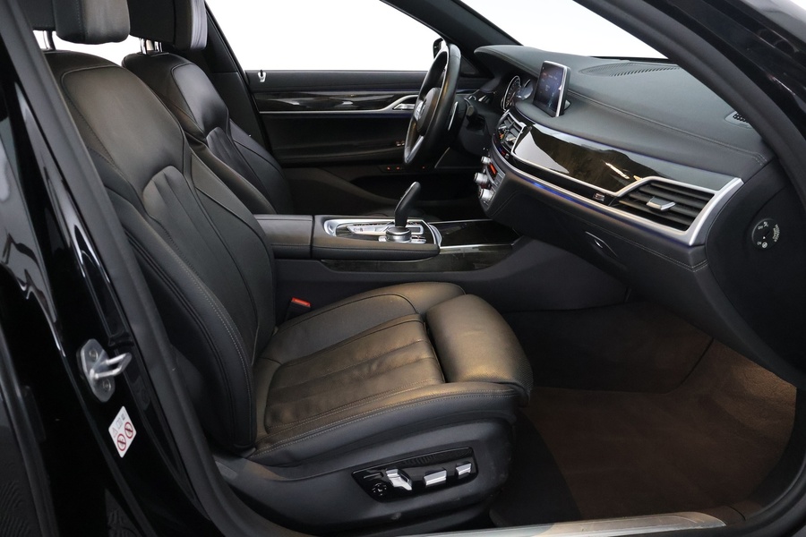 BMW 740 vaihtoauto