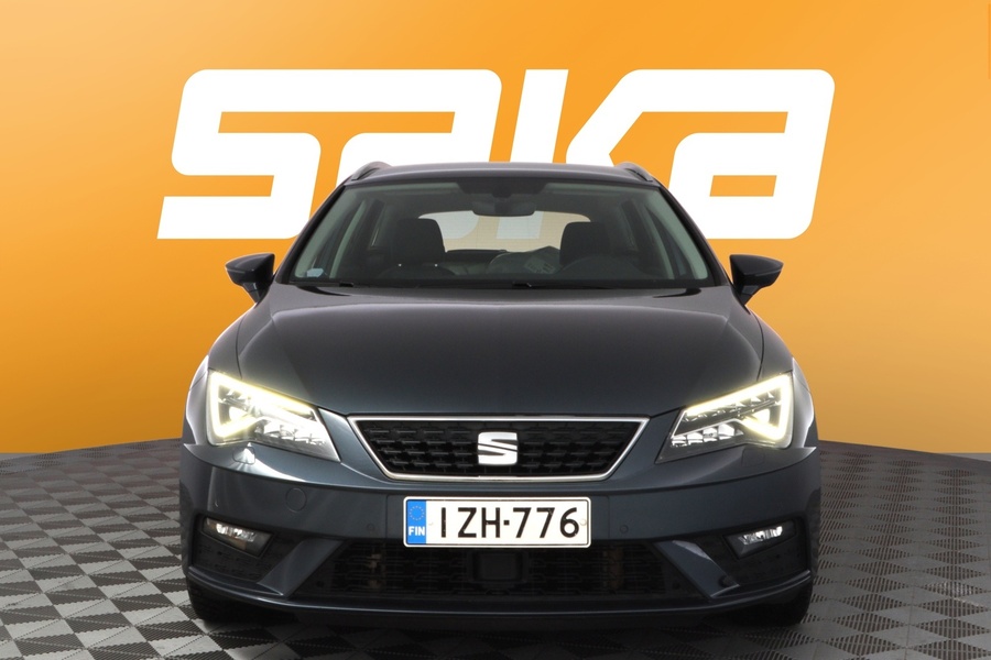 SEAT Leon Sportstourer vaihtoauto