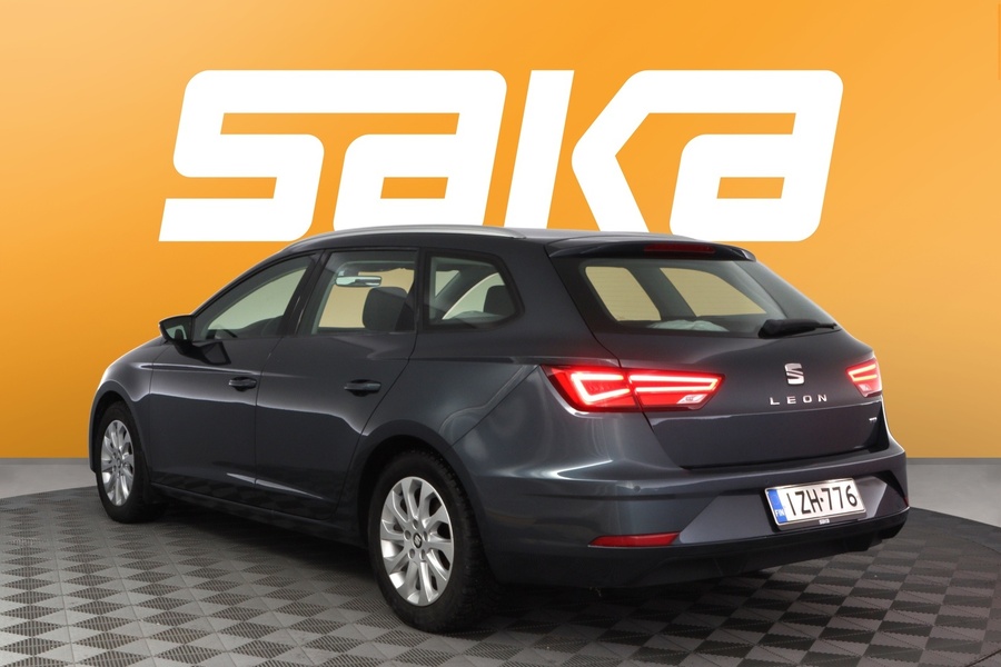 SEAT Leon Sportstourer vaihtoauto