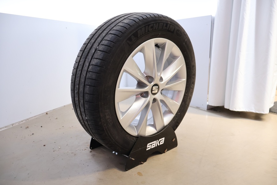 SEAT Leon Sportstourer vaihtoauto