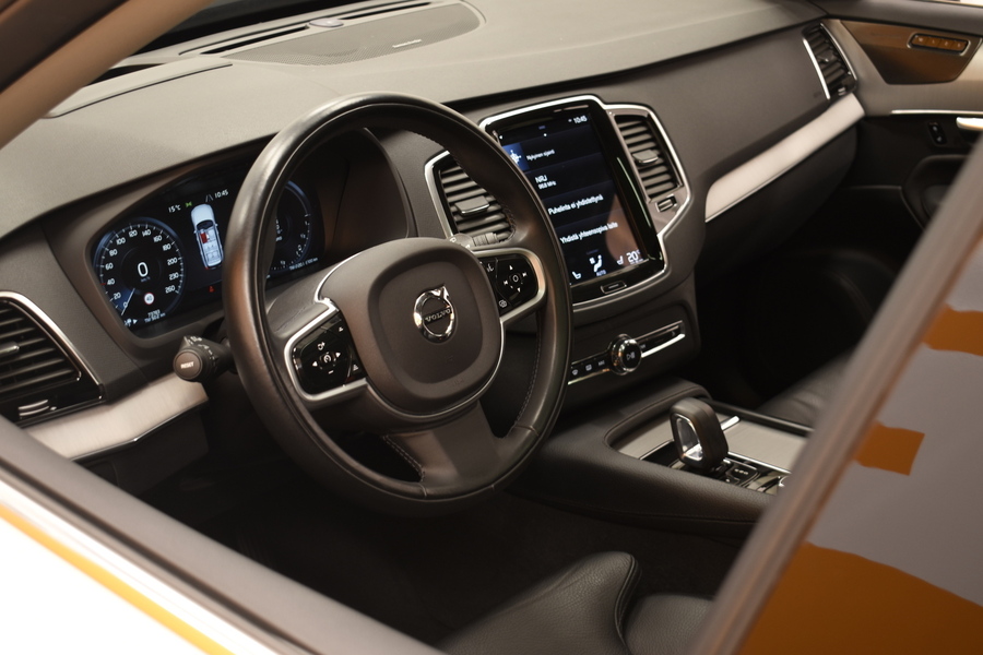 Volvo XC90 vaihtoauto