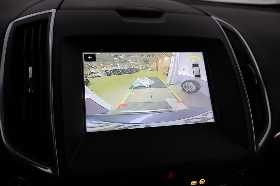 Ford Edge vaihtoauto