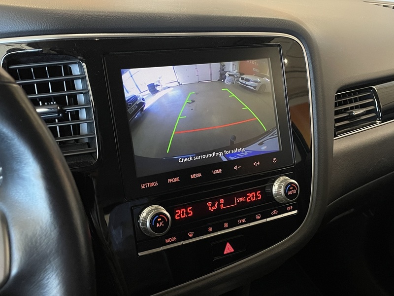 Mitsubishi Outlander PHEV vaihtoauto