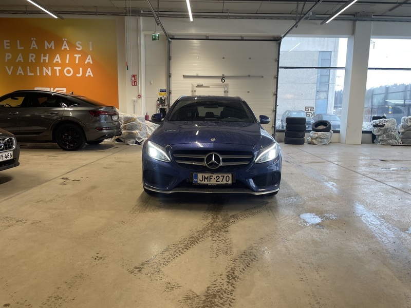 Mercedes-Benz C vaihtoauto