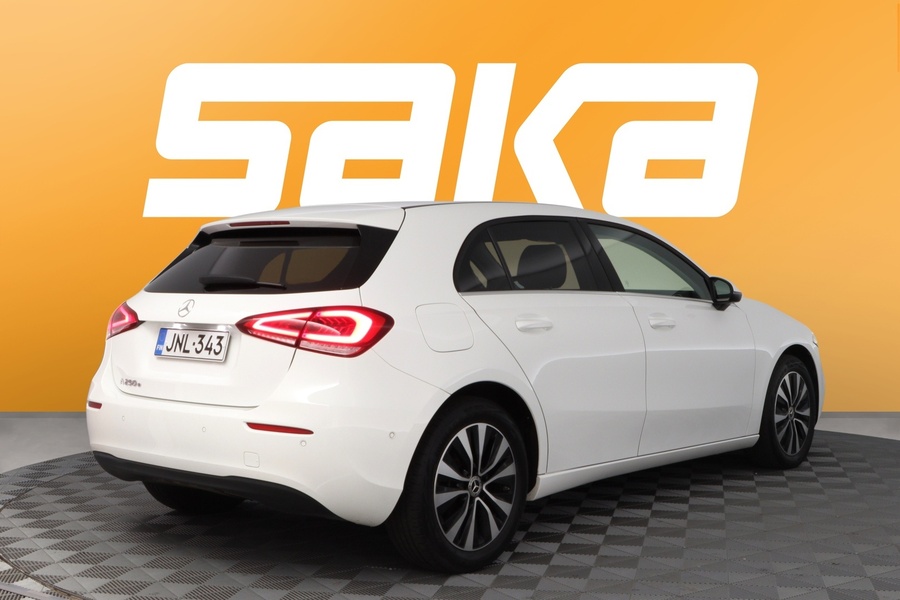 Mercedes-Benz A vaihtoauto