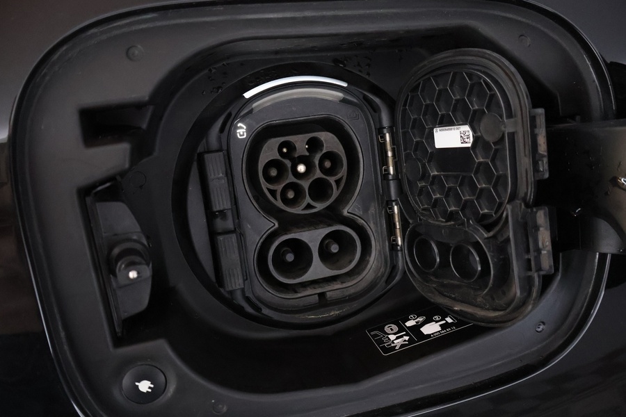 Mercedes-Benz EQC vaihtoauto