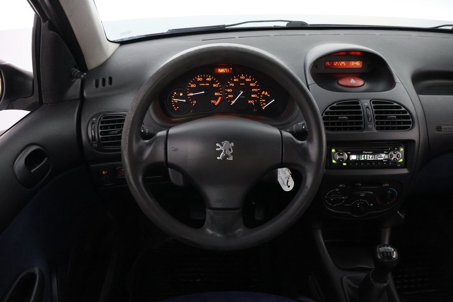Peugeot 206 vaihtoauto