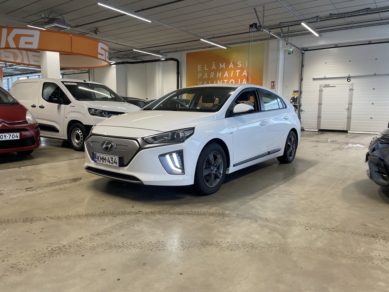 Hyundai IONIQ electric vaihtoauto