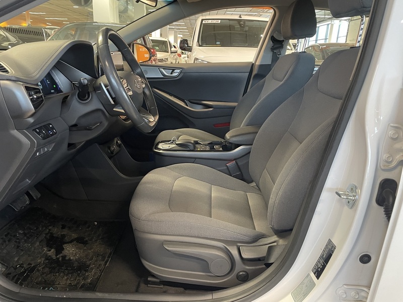 Hyundai IONIQ electric vaihtoauto