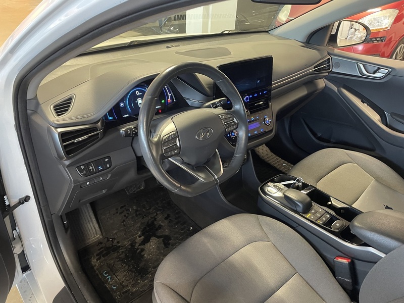 Hyundai IONIQ electric vaihtoauto