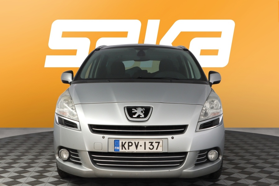 Peugeot 5008 vaihtoauto