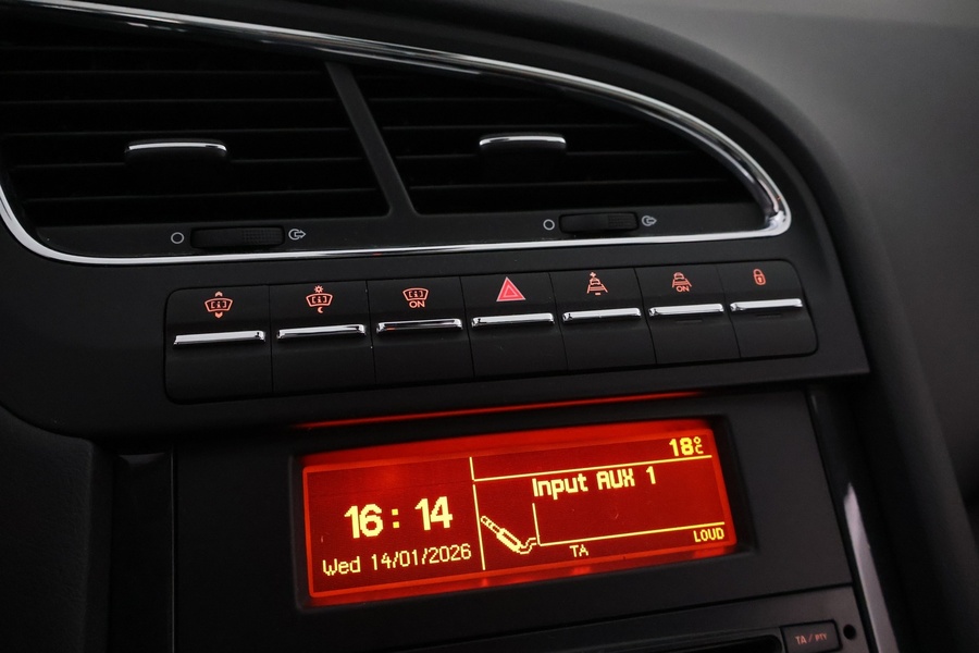 Peugeot 5008 vaihtoauto