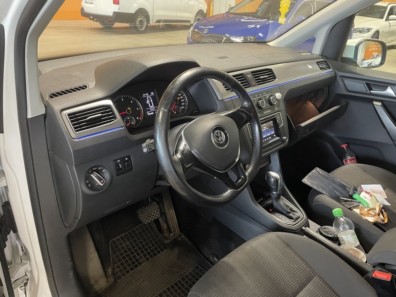 Volkswagen Caddy Maxi vaihtoauto