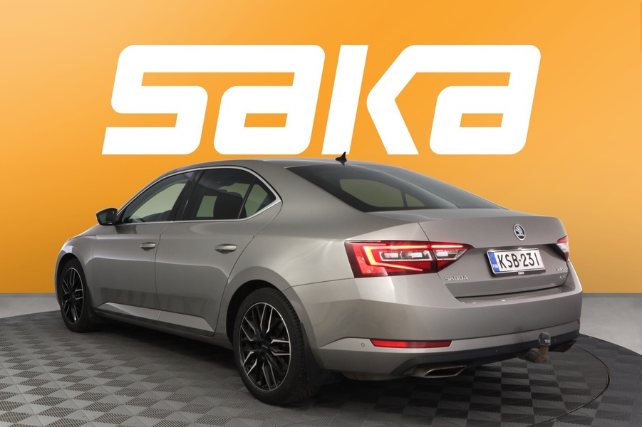 Skoda Superb vaihtoauto