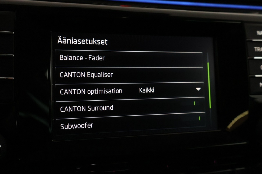 Skoda Superb vaihtoauto