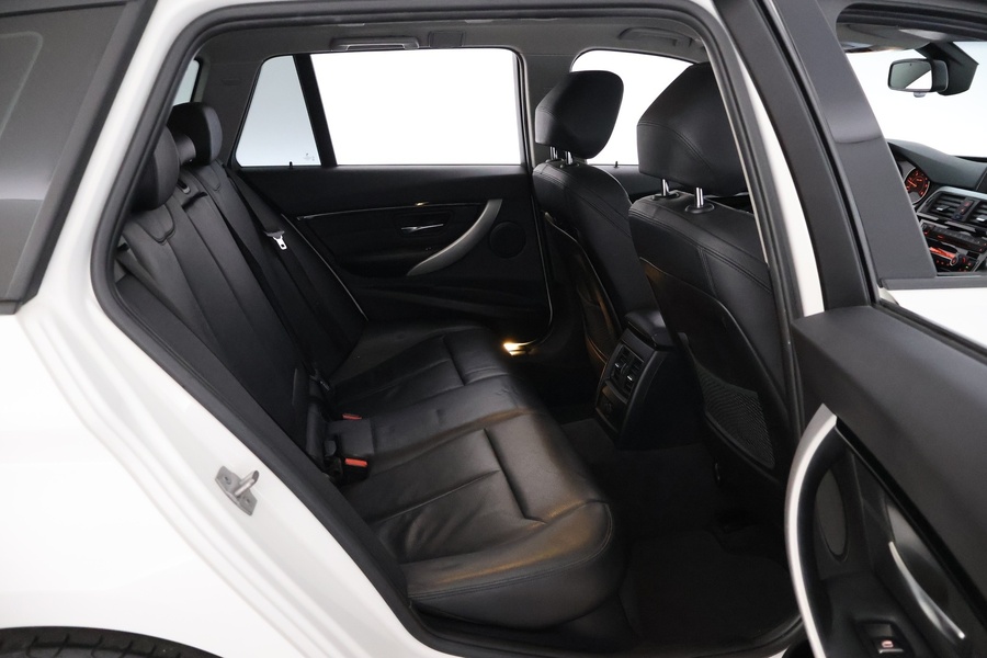 BMW 320 vaihtoauto
