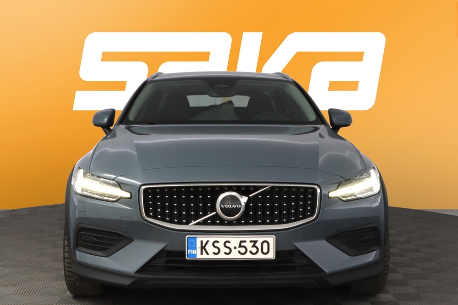 Volvo V60 Cross Country vaihtoauto