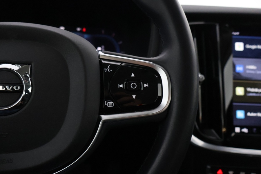 Volvo V60 Cross Country vaihtoauto