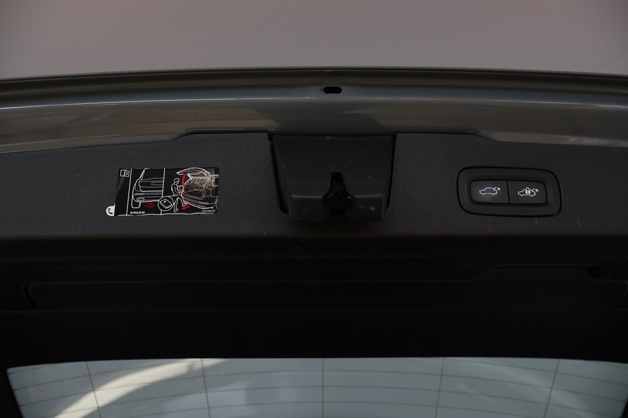 Volvo V60 Cross Country vaihtoauto