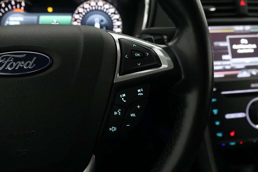 Ford Mondeo vaihtoauto