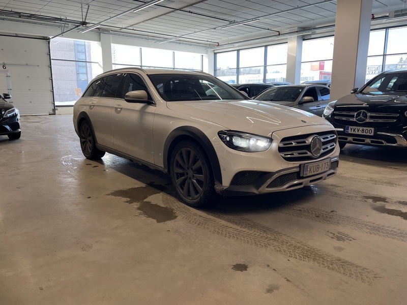 Mercedes-Benz E vaihtoauto