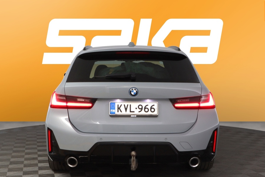 BMW 330 vaihtoauto