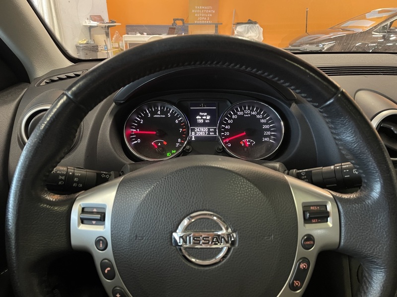 Nissan Qashqai vaihtoauto