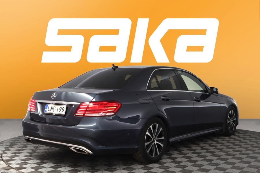 Mercedes-Benz E vaihtoauto