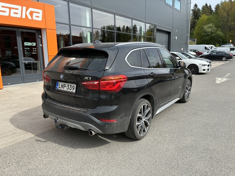 BMW X1 vaihtoauto