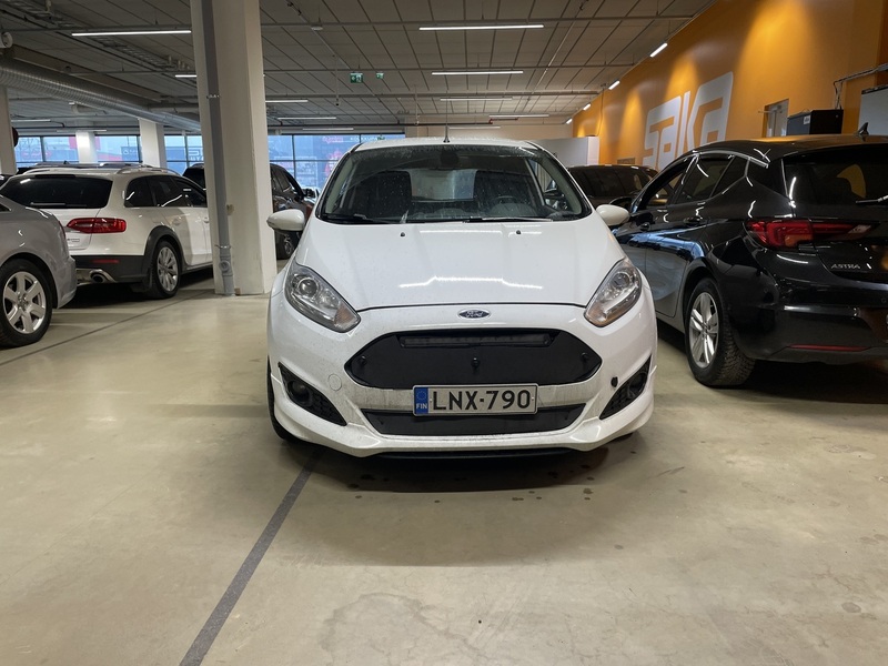 Ford Fiesta Van vaihtoauto