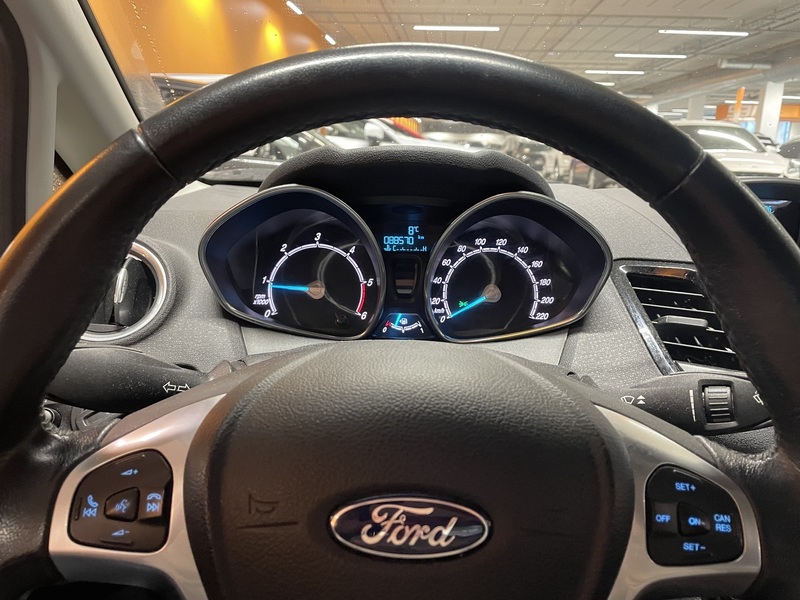 Ford Fiesta Van vaihtoauto