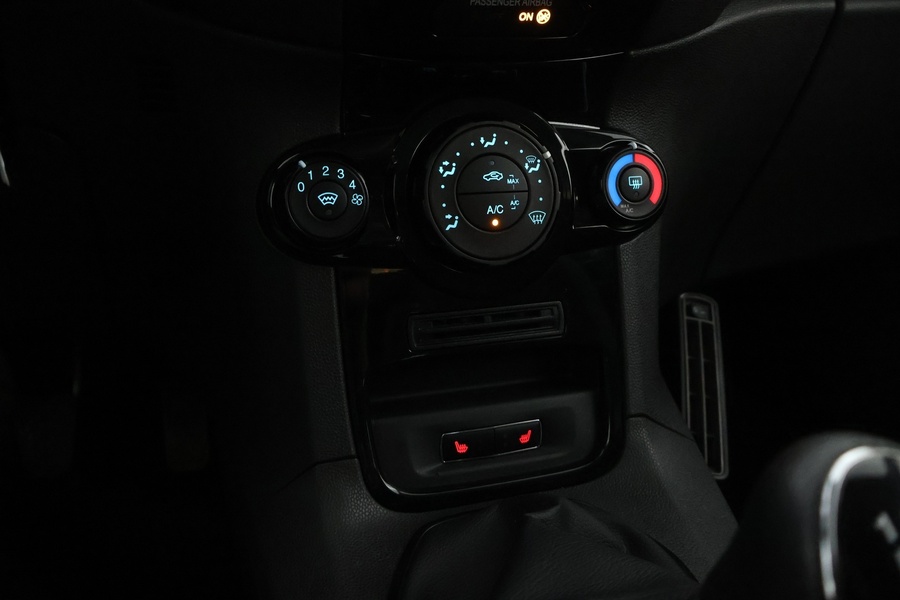 Ford Fiesta Van vaihtoauto