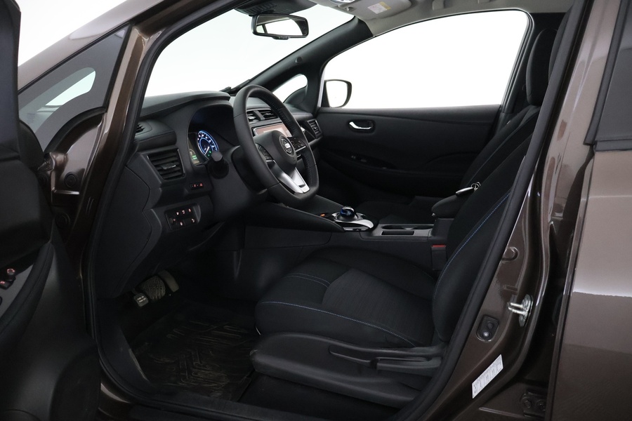 Nissan Leaf vaihtoauto