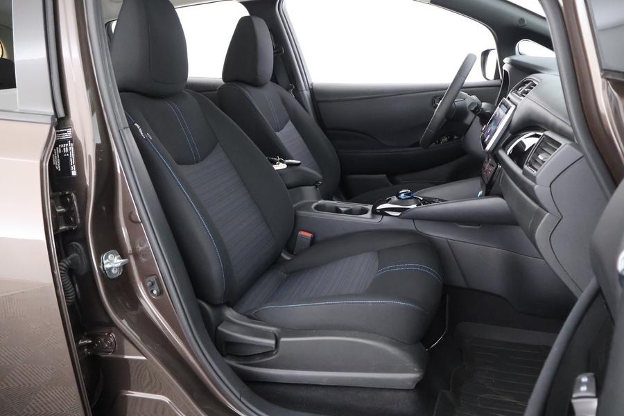 Nissan Leaf vaihtoauto